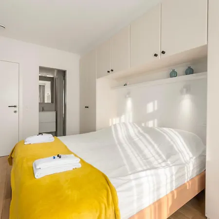 Yellow 크노케-하이스트