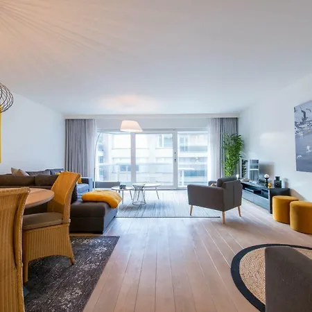 Yellow * Knokke-Heist